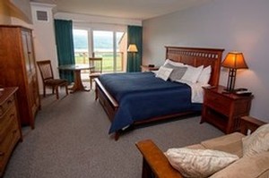 Vintner's Deluxe Guestroom-Inn at Glenora Wine Cellars- Seneca Lake Lodging